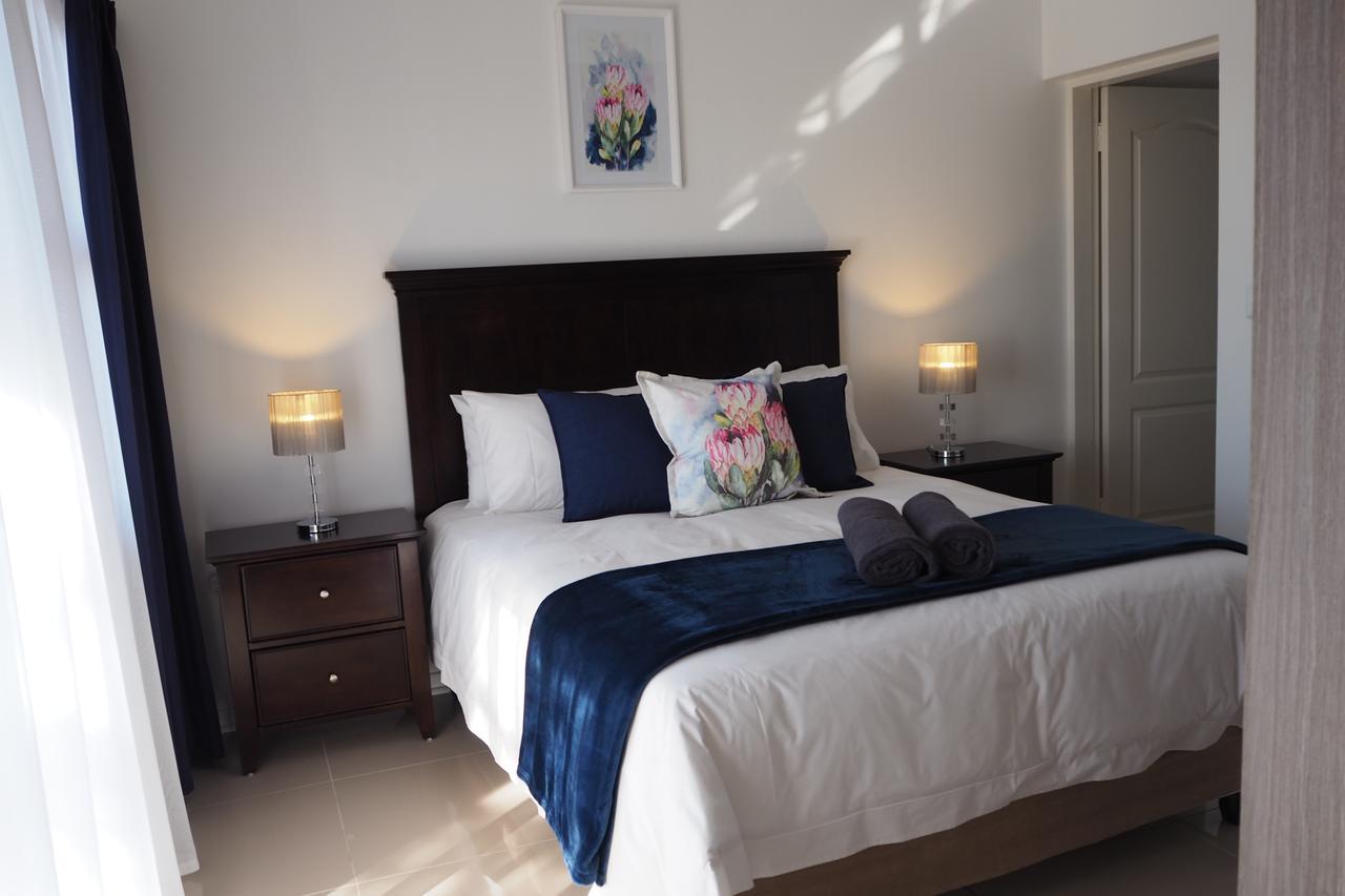 Or Tambo Self Catering Apartments, The Willows Boksburg Εξωτερικό φωτογραφία